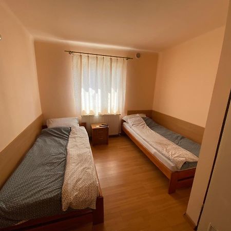 Albergue "U Jedrusia" Zarebow Exterior foto