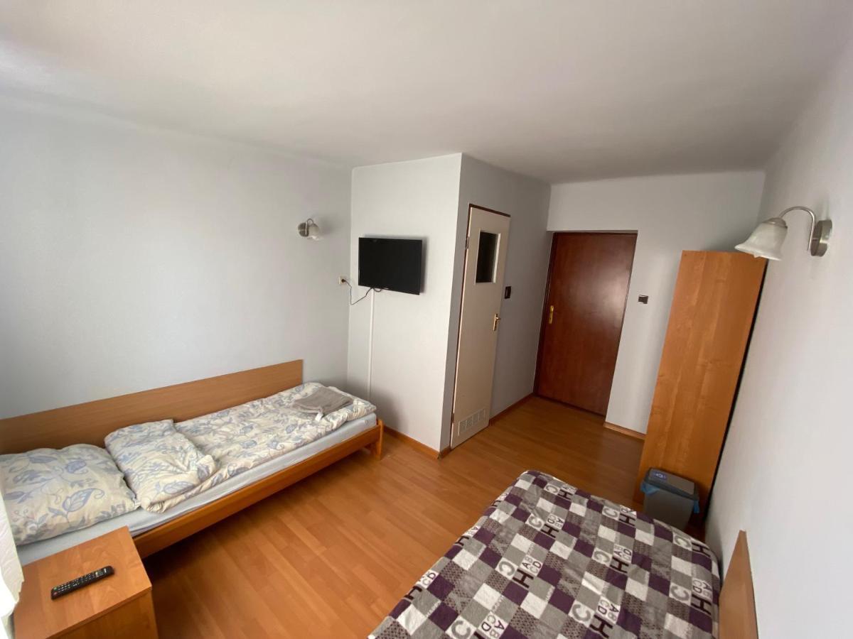 Albergue "U Jedrusia" Zarebow Exterior foto